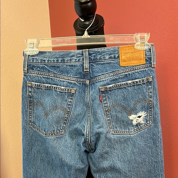 LEVI'S Wedgie Icon Fit High Waist Straight Leg Jeans Size 29 - Picture 4 of 12